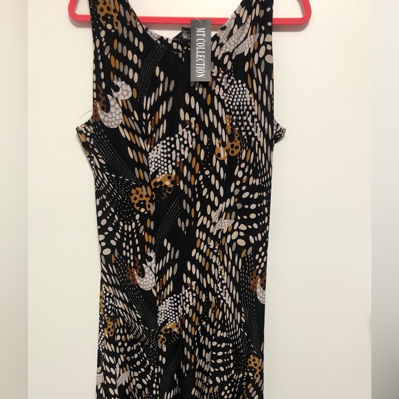 NWT maxi dress size 2x-NEW ADD ONS TO THIS LISTING., - Picture 2 of 6
